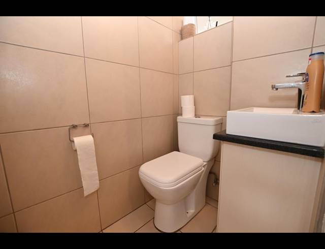 1 BEDROOM APARTMENT FOR SALE IN MORNINGSIDE